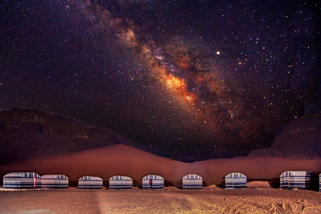 namioty na pustyni